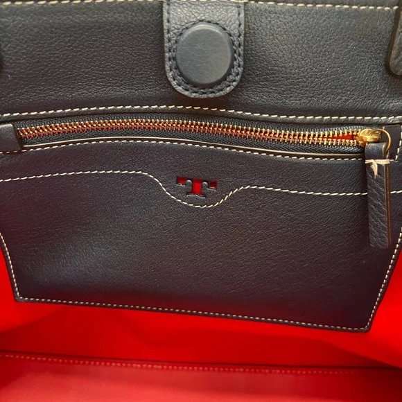 NWOT. Tory Burch Perforated Logo Tote Royal Navy and Cherry Apple Tote Bag - Picture 4 of 7